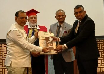 वैशाली- बिहार के मानवाधिकार पत्रकार डॉ. शशि भूषण को साउथ एशियन हीरो अवॉर्ड 2026