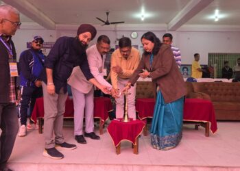 कमांडेंट शास्वत कुमार, कविता खान और खुर्शीद खान ने किया इंडो-नेपाल फ्रेंडशिप टूर्नामेंट का भव्य उद्घाटन